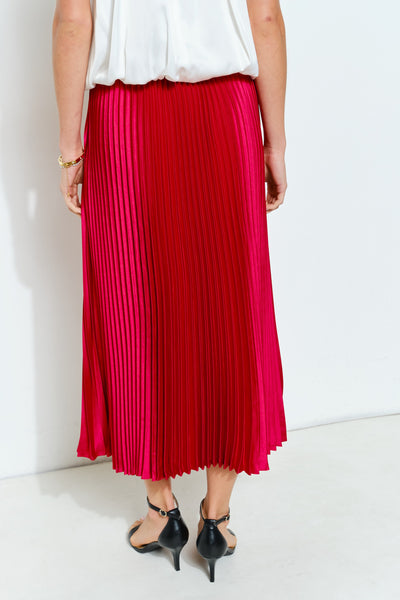 The Lucy Pleated Skirt (Red)